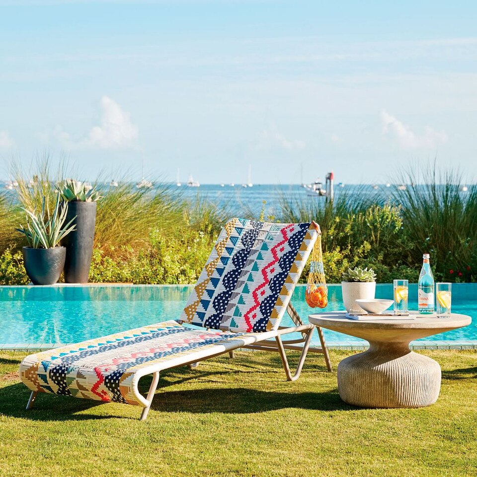 Tambor Indoor/Outdoor Round Coffee Table (76 cm) West Elm UK